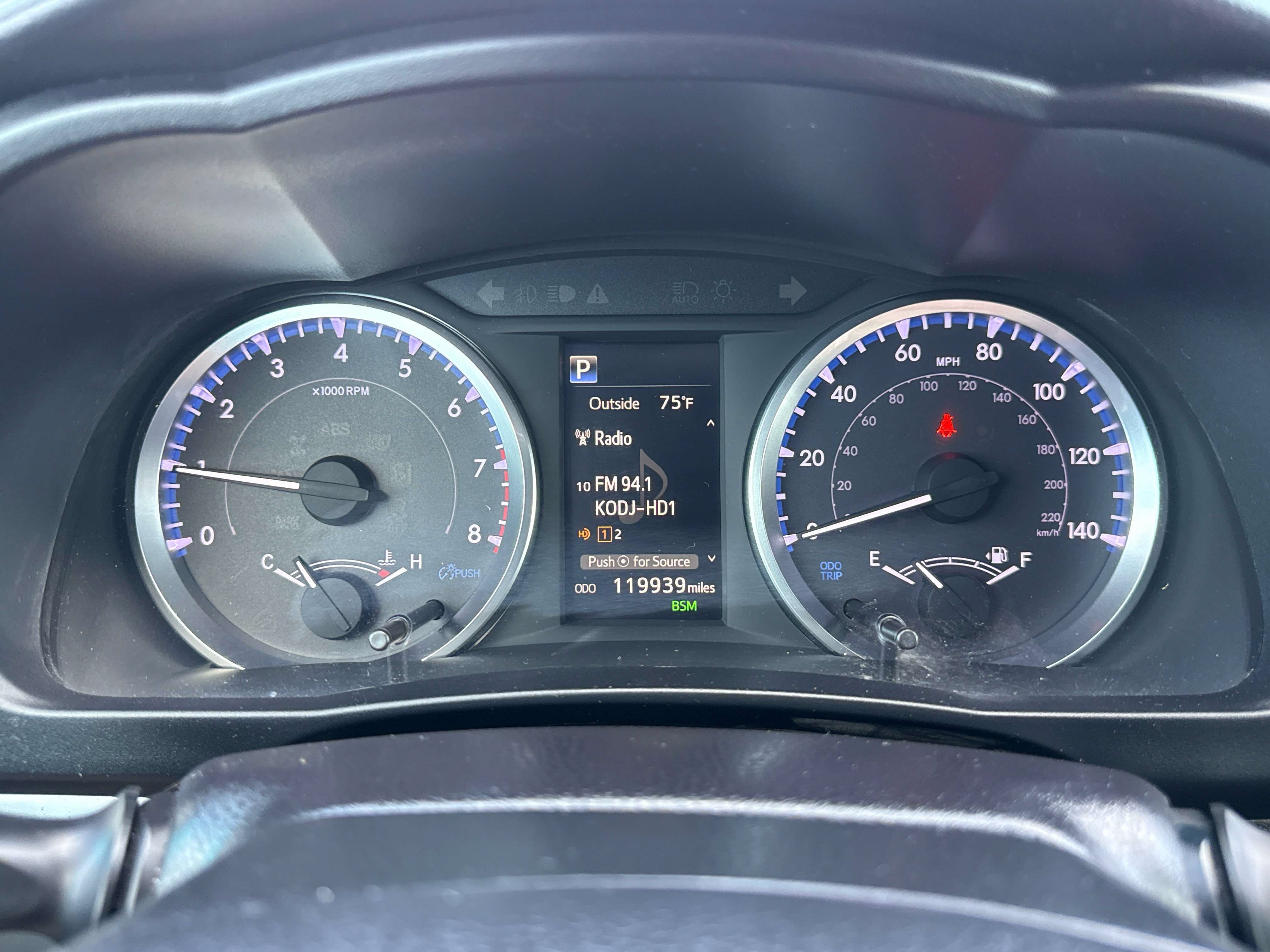 2019 Toyota Highlander LE