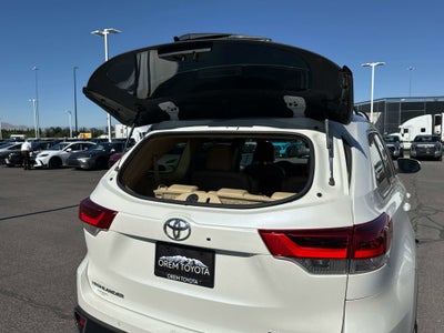 2018 Toyota Highlander Limited Platinum
