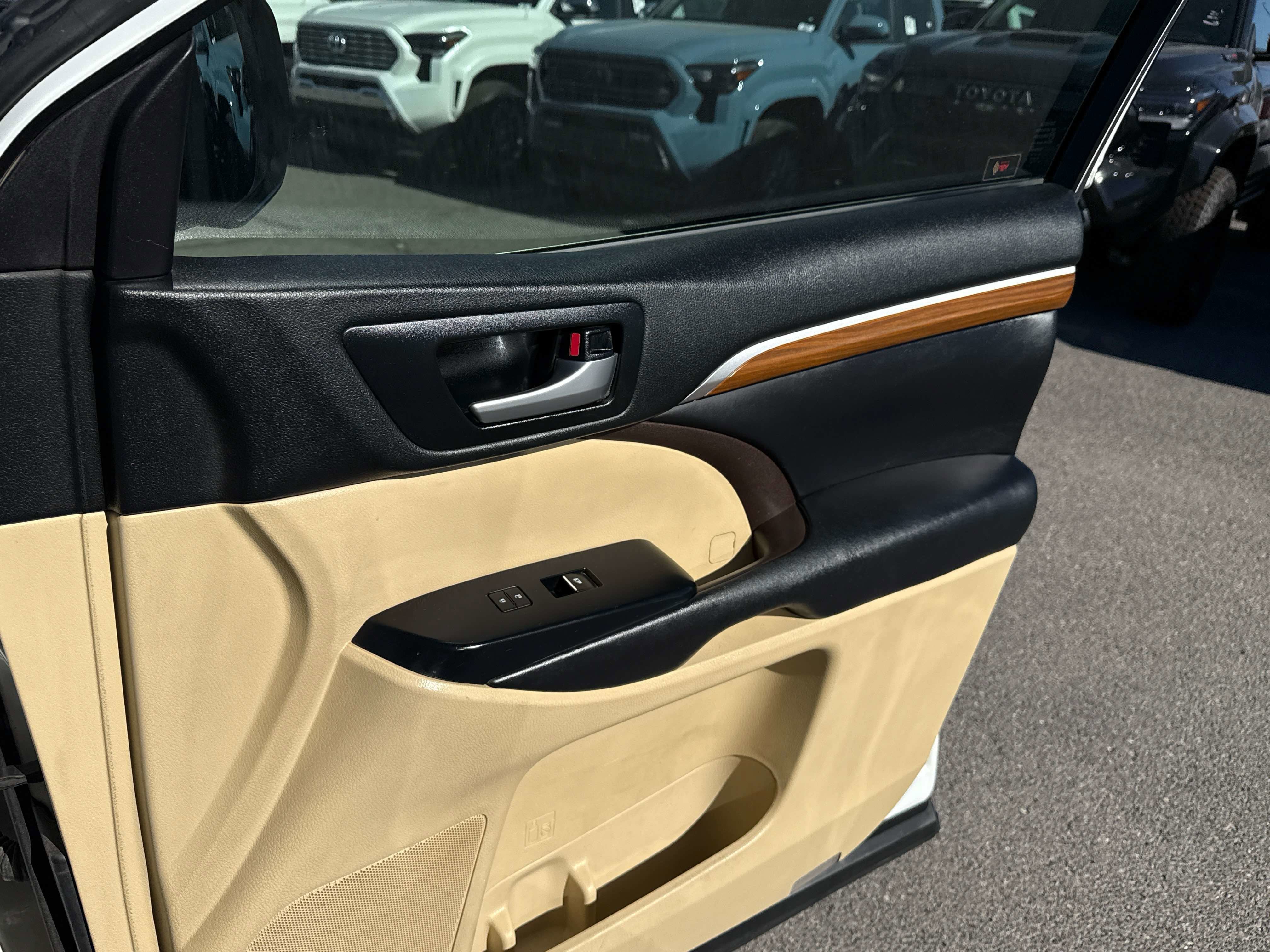 2018 Toyota Highlander Limited Platinum