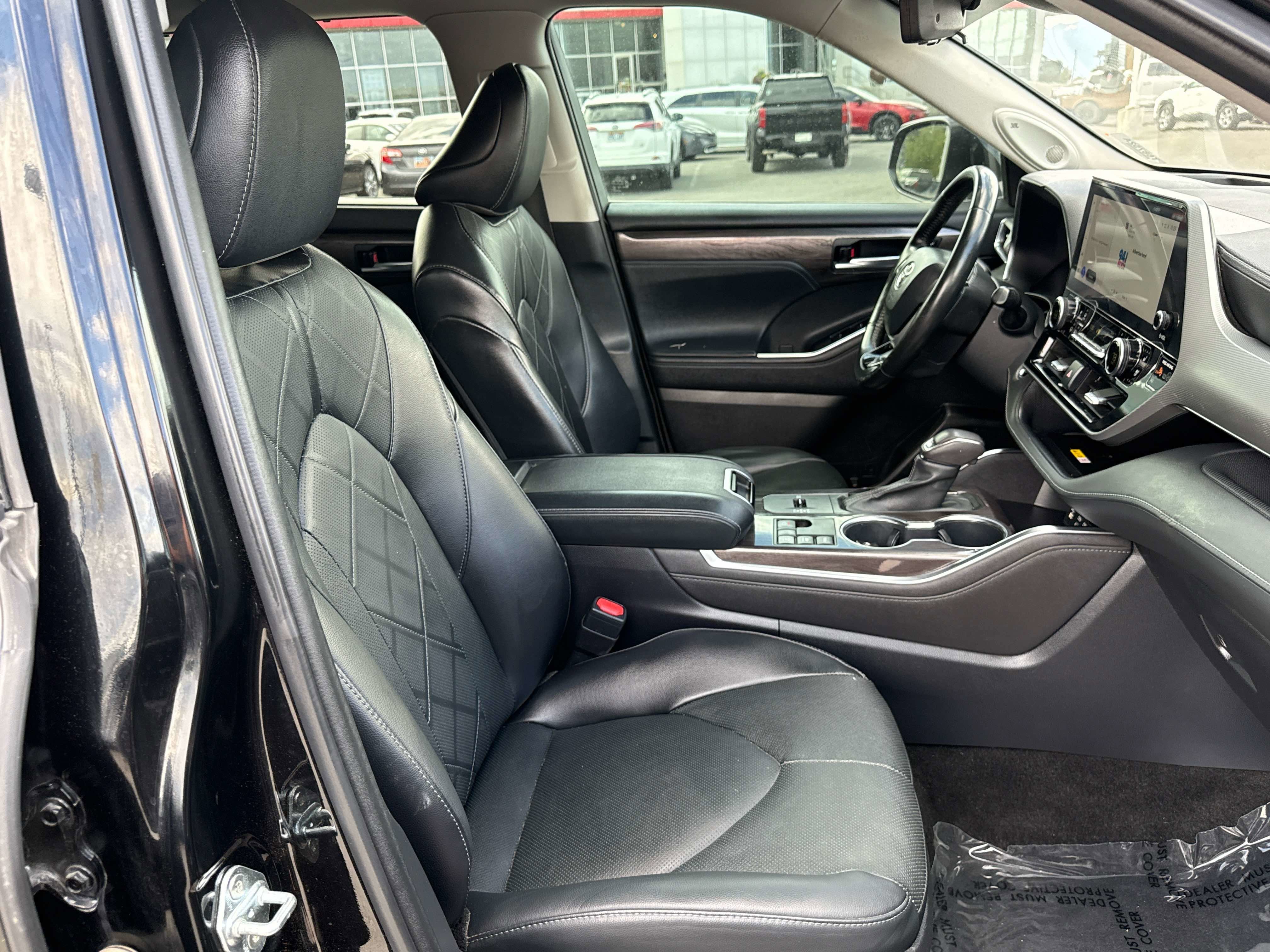 2023 Toyota Highlander Hybrid Hybrid Platinum