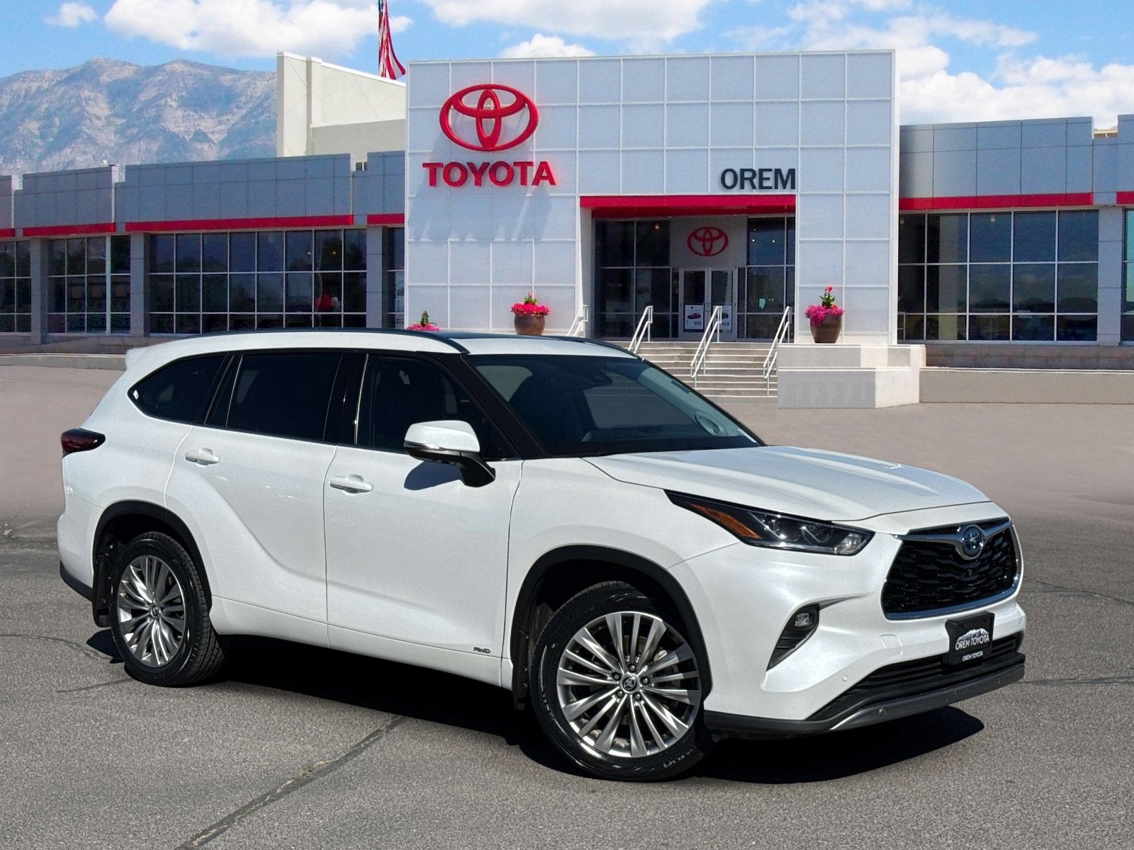2022 Toyota Highlander Hybrid Hybrid Platinum