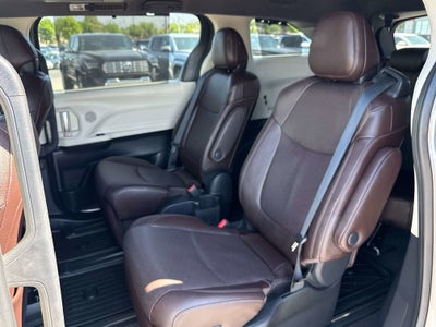 2023 Toyota SIENNA PLATINUM Platinum