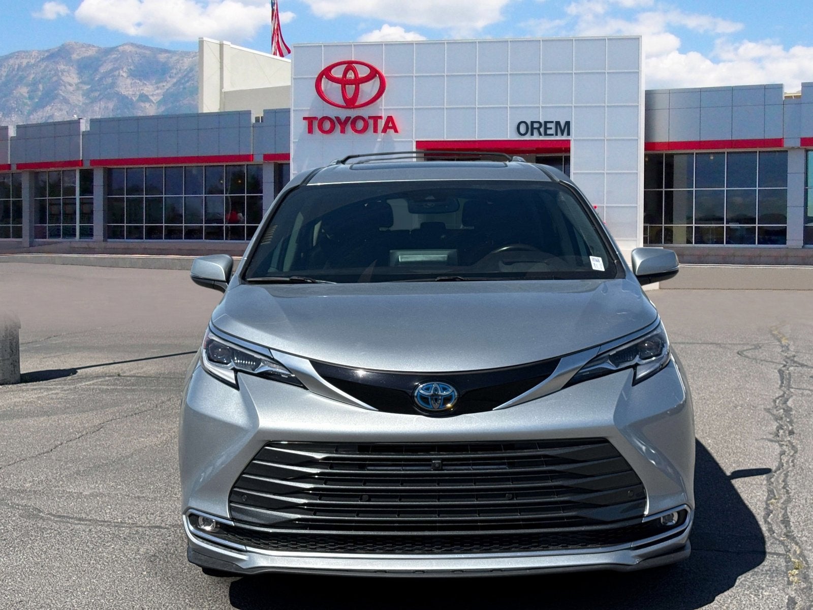2023 Toyota SIENNA PLATINUM Platinum