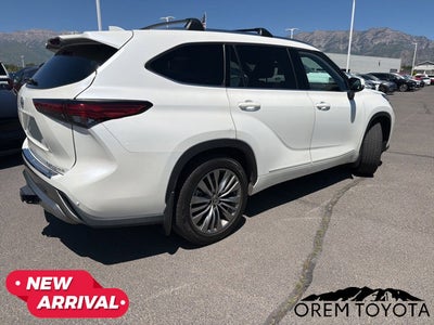 2021 Toyota Highlander Platinum