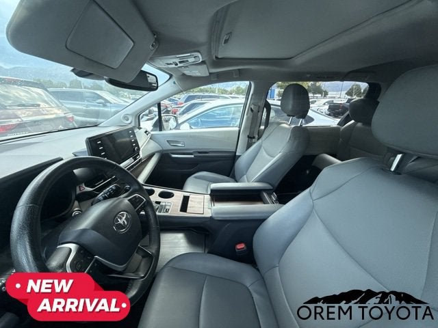 2023 Toyota Sienna XLE