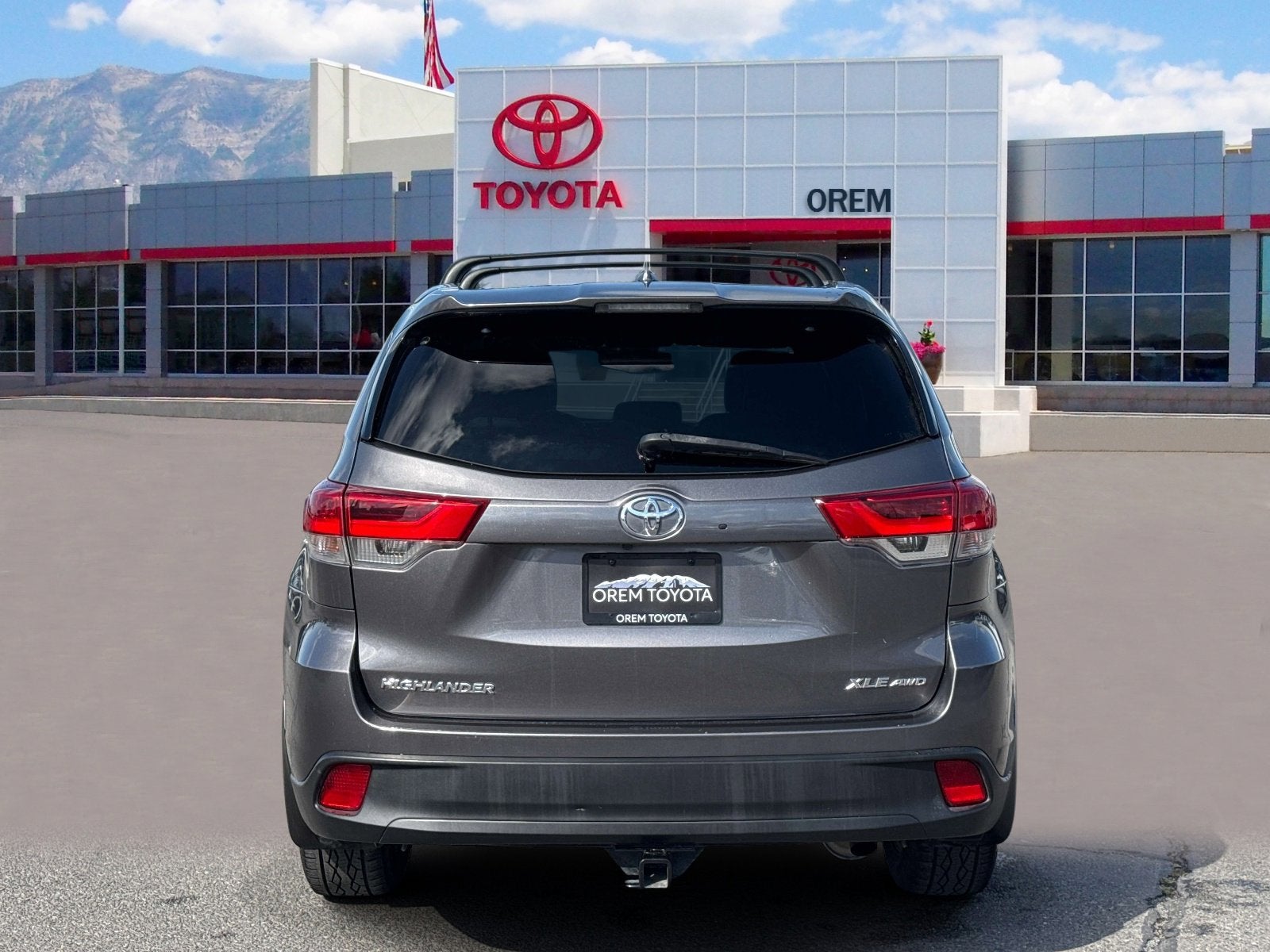 2018 Toyota HIGHLANDER XLE