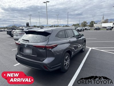 2024 Toyota Highlander Hybrid Hybrid XLE