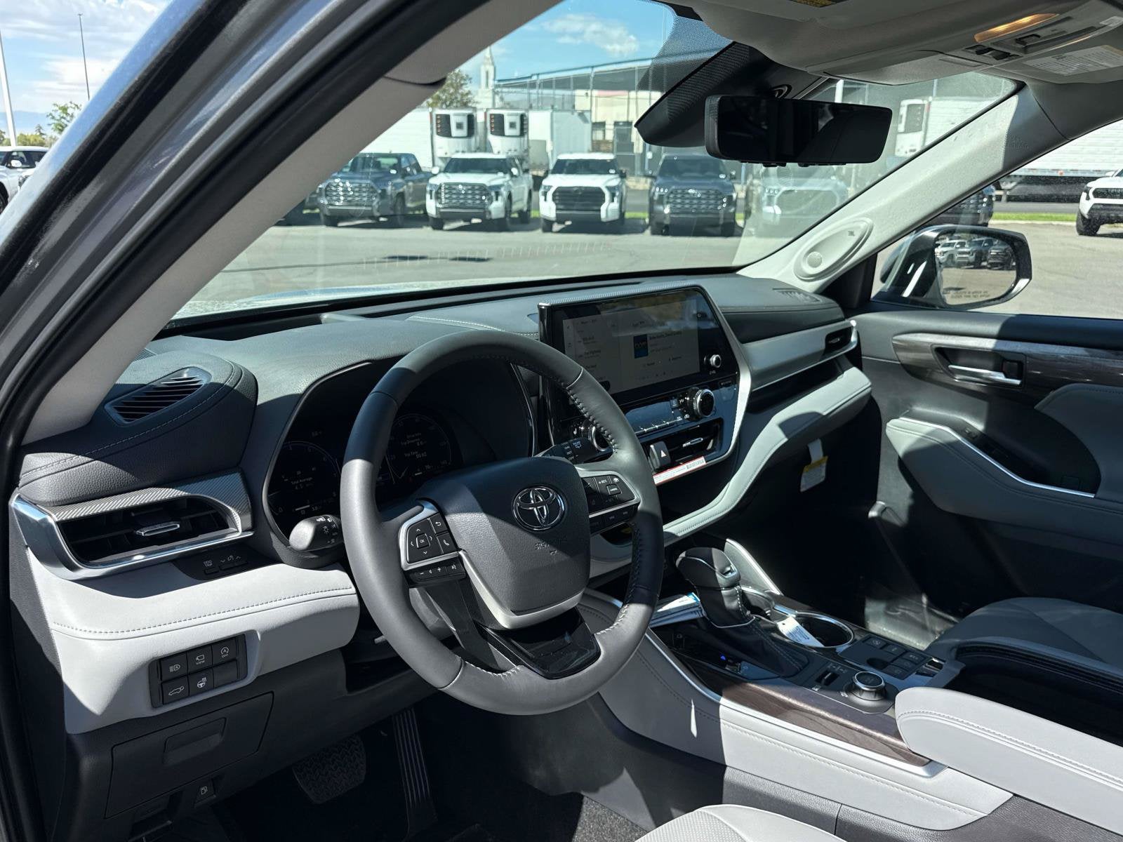 2026 Toyota Highlander Platinum