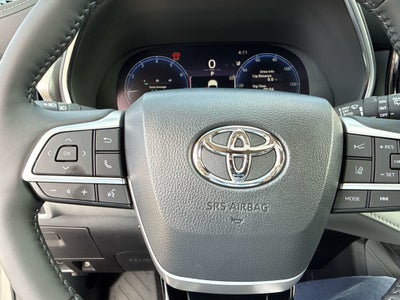 2026 Toyota Highlander Platinum