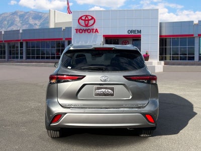 2026 Toyota Highlander Platinum