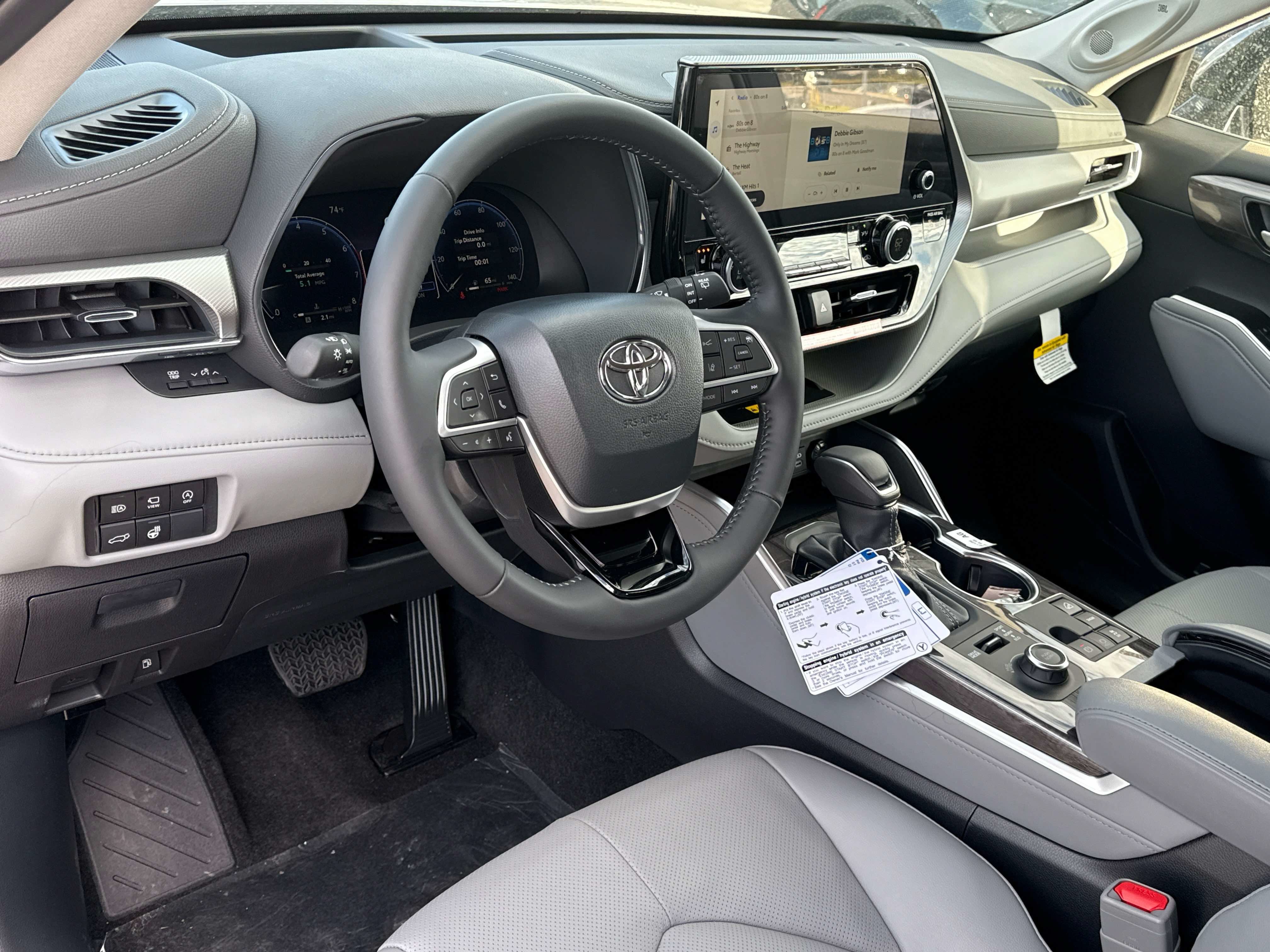 2026 Toyota Highlander Platinum