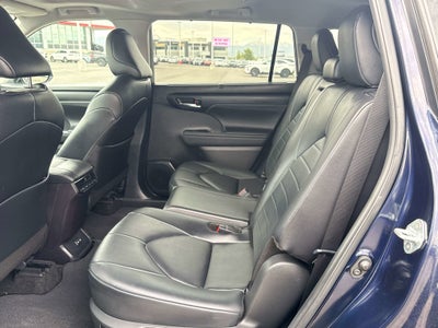 2024 Toyota HIGHLANDER XLE
