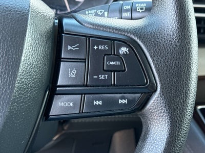 2024 Toyota Sienna LE