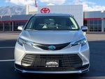 2025 Toyota Sienna LE