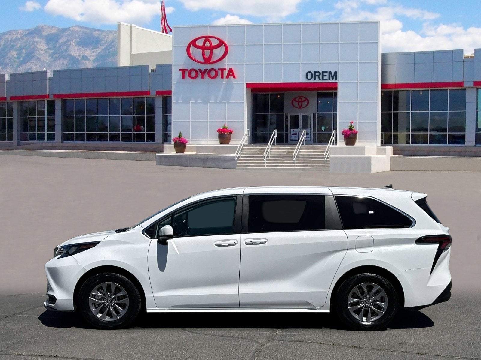 2025 Toyota SIENNA LE LE