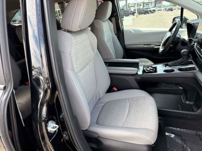 2025 Toyota Sienna LE