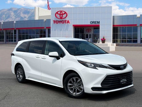 2024 Toyota SIENNA LE AWD LE