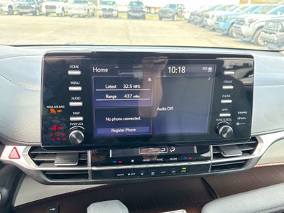 2024 Toyota SIENNA LE AWD LE