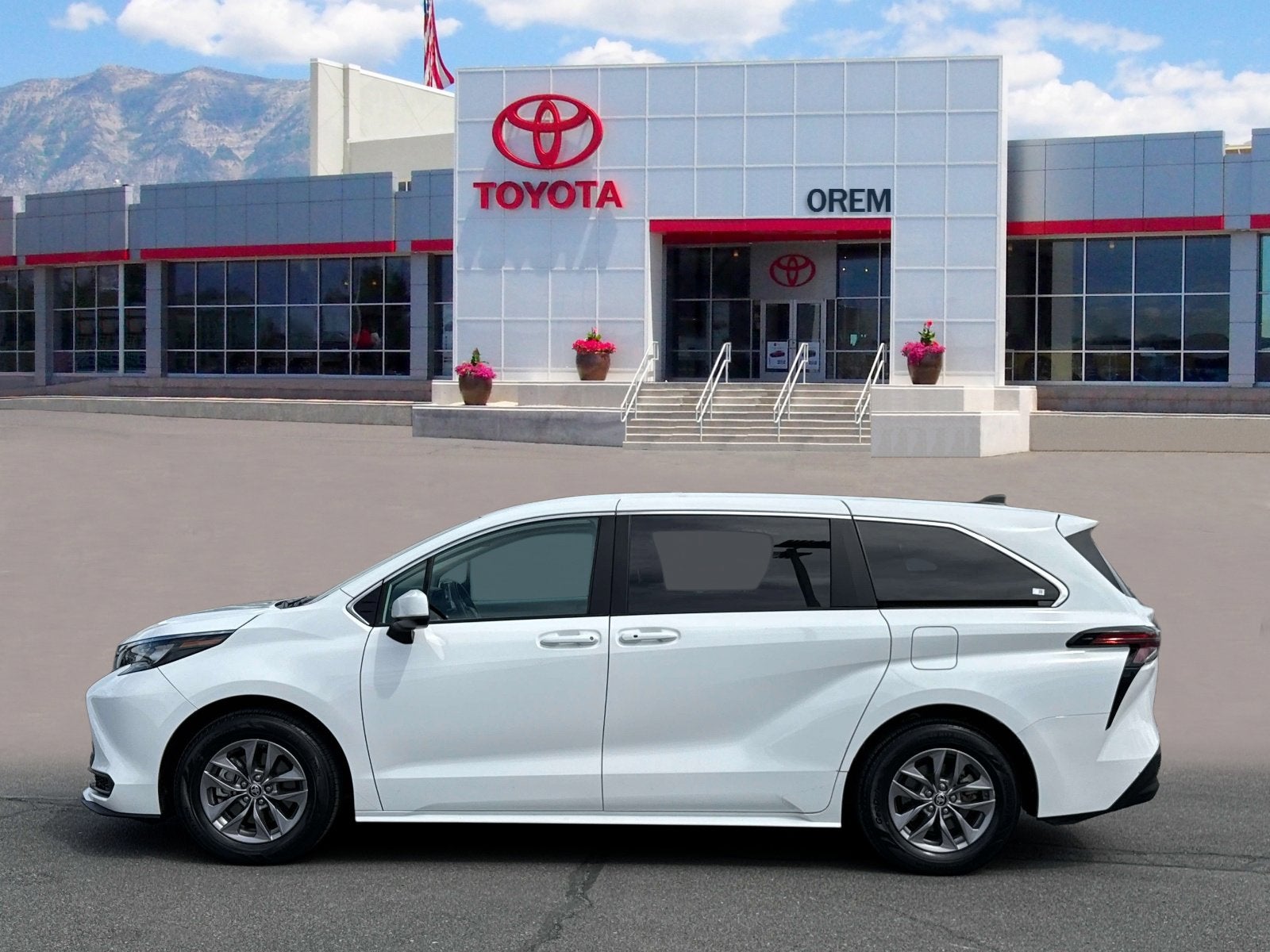 2024 Toyota SIENNA LE AWD LE