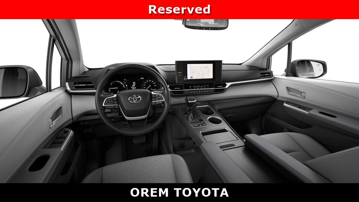 2026 Toyota Sienna LE