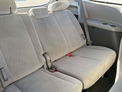 2020 Toyota Sienna LE