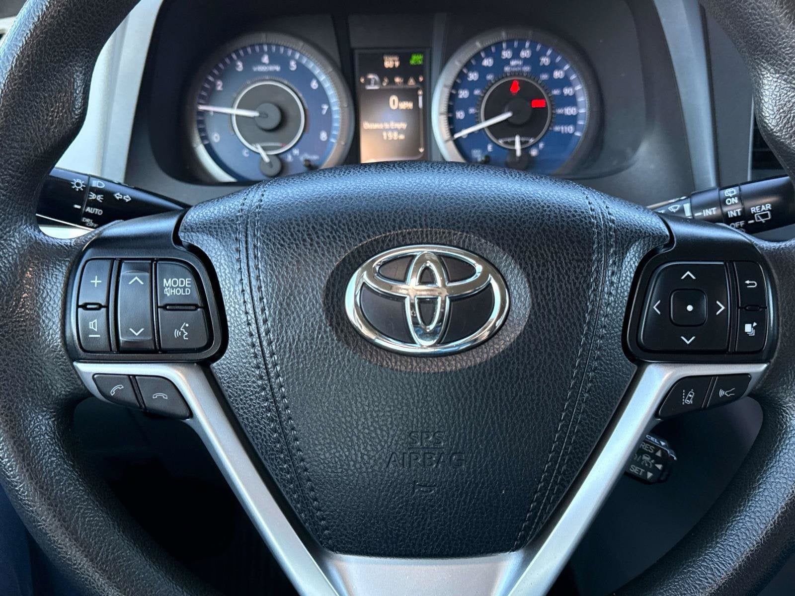 2020 Toyota Sienna LE