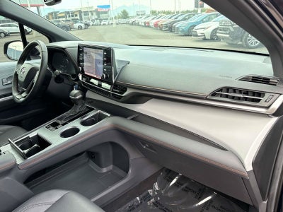2024 Toyota Sienna XSE
