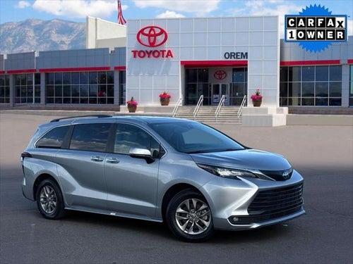 2025 Toyota Sienna XLE