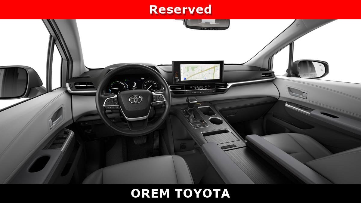 2026 Toyota Sienna XLE