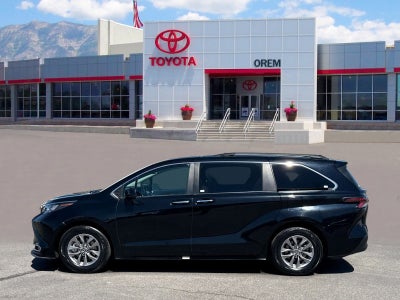 2024 Toyota SIENNA XLE XLE