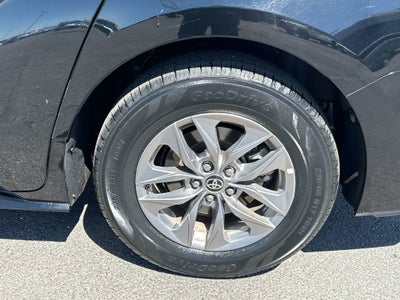 2024 Toyota SIENNA XLE XLE