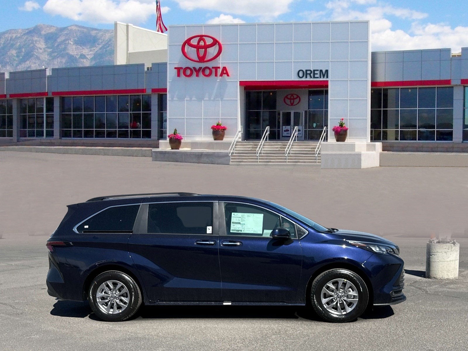 2026 Toyota Sienna XLE