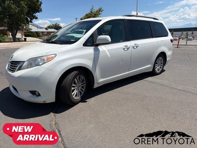 2017 Toyota Sienna XLE Premium