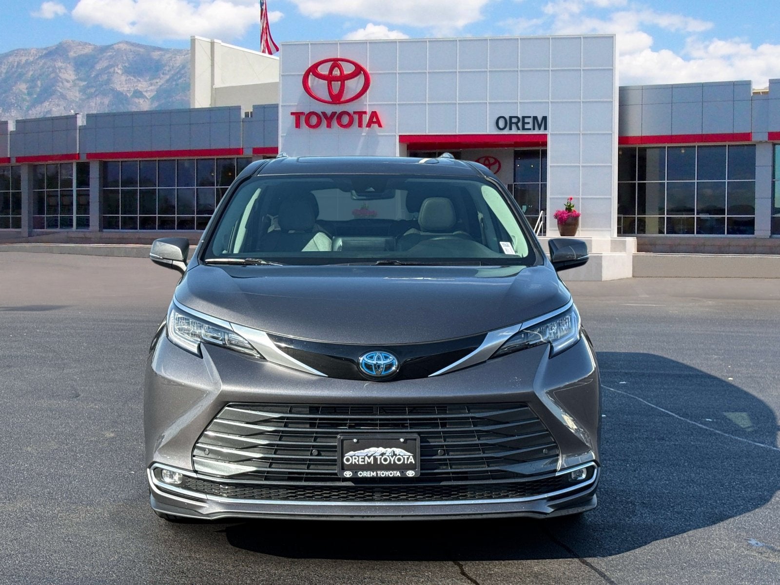 2023 Toyota Sienna Limited