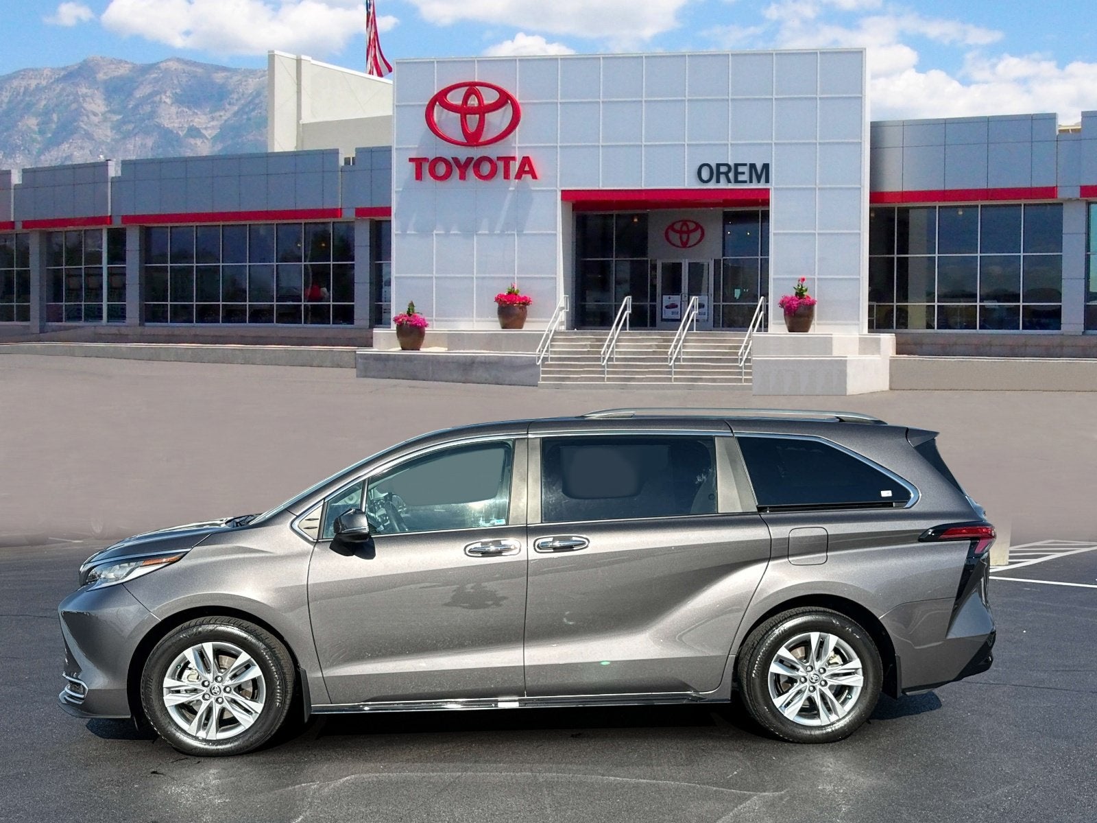 2023 Toyota Sienna Limited