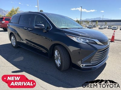 2021 Toyota Sienna Limited
