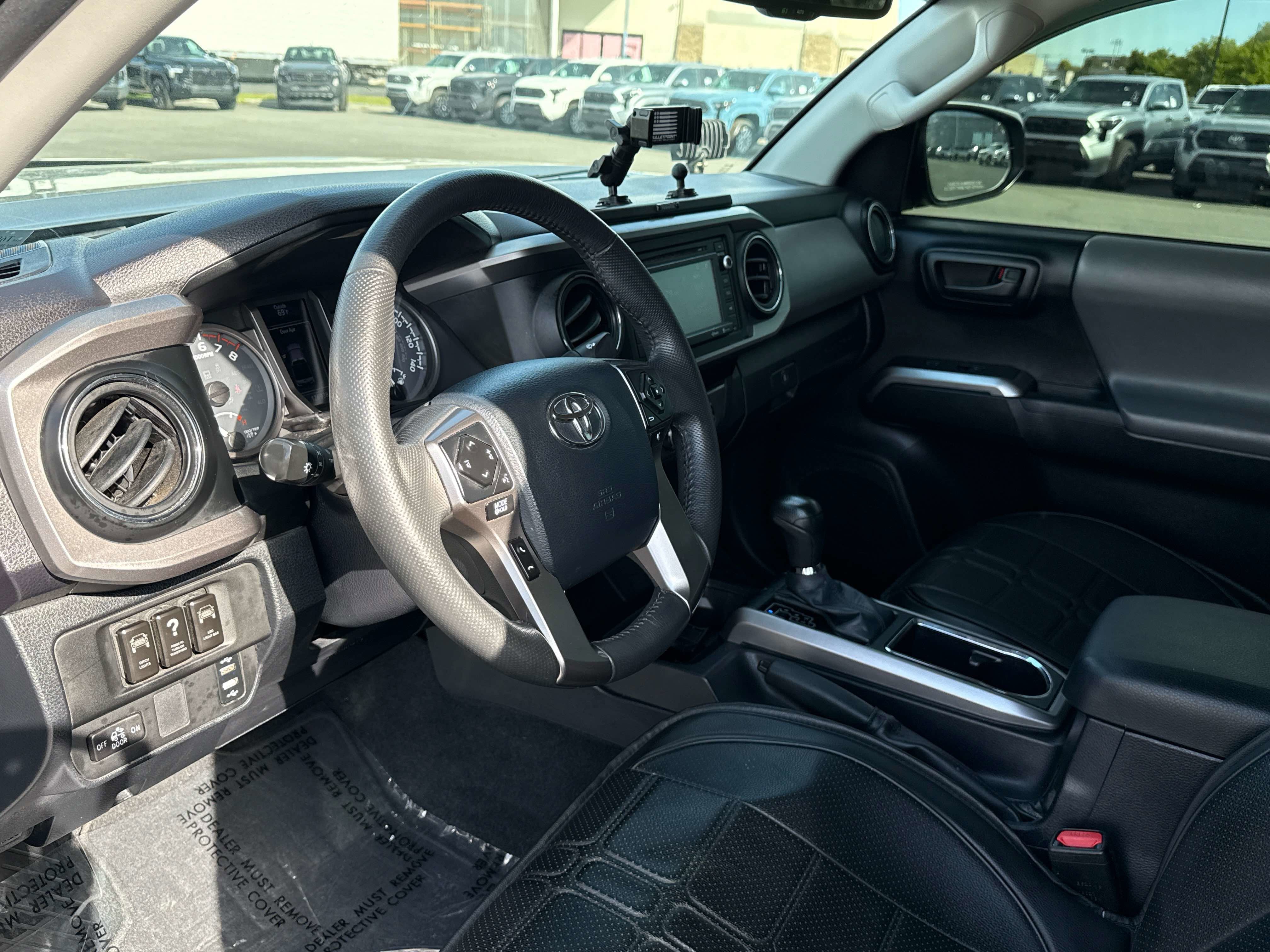 2017 Toyota TACOMA SR5 SR5