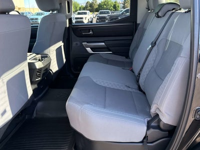 2024 Toyota TUNDRA 4X4 SR5