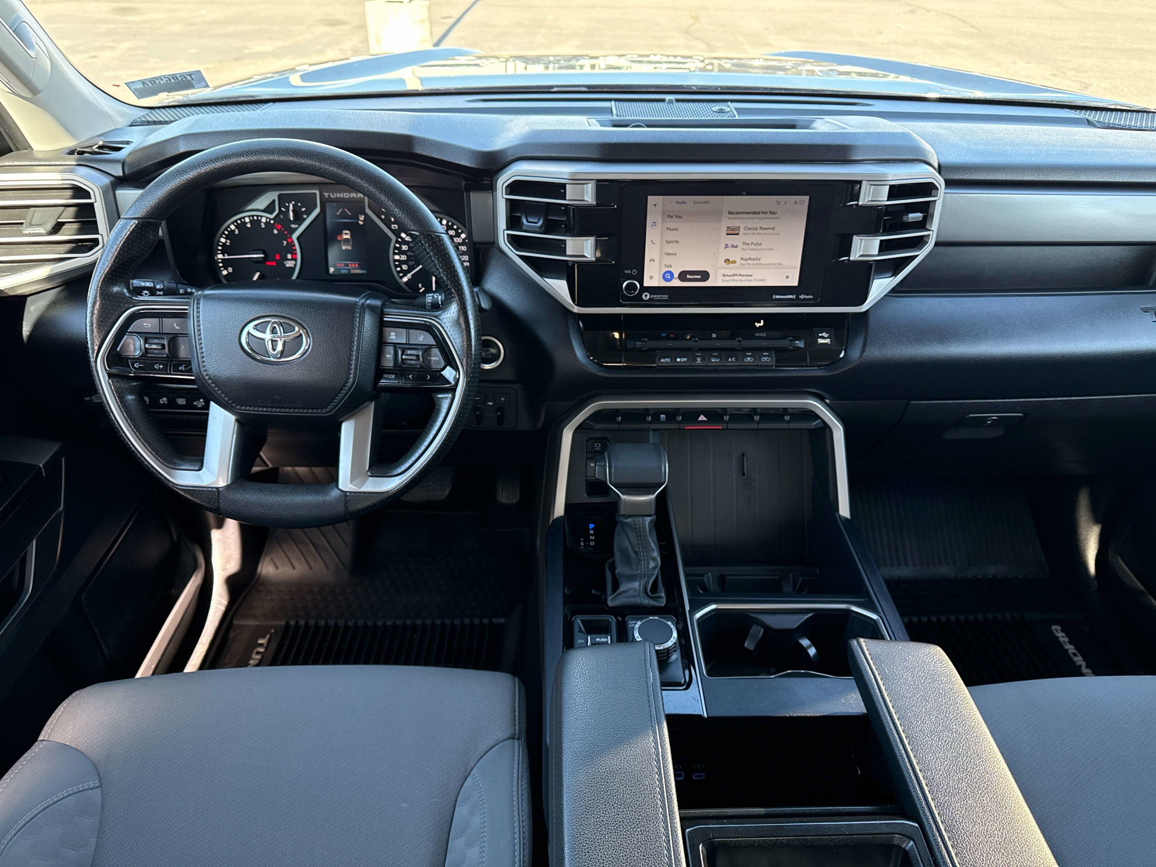2024 Toyota TUNDRA 4X4 SR5
