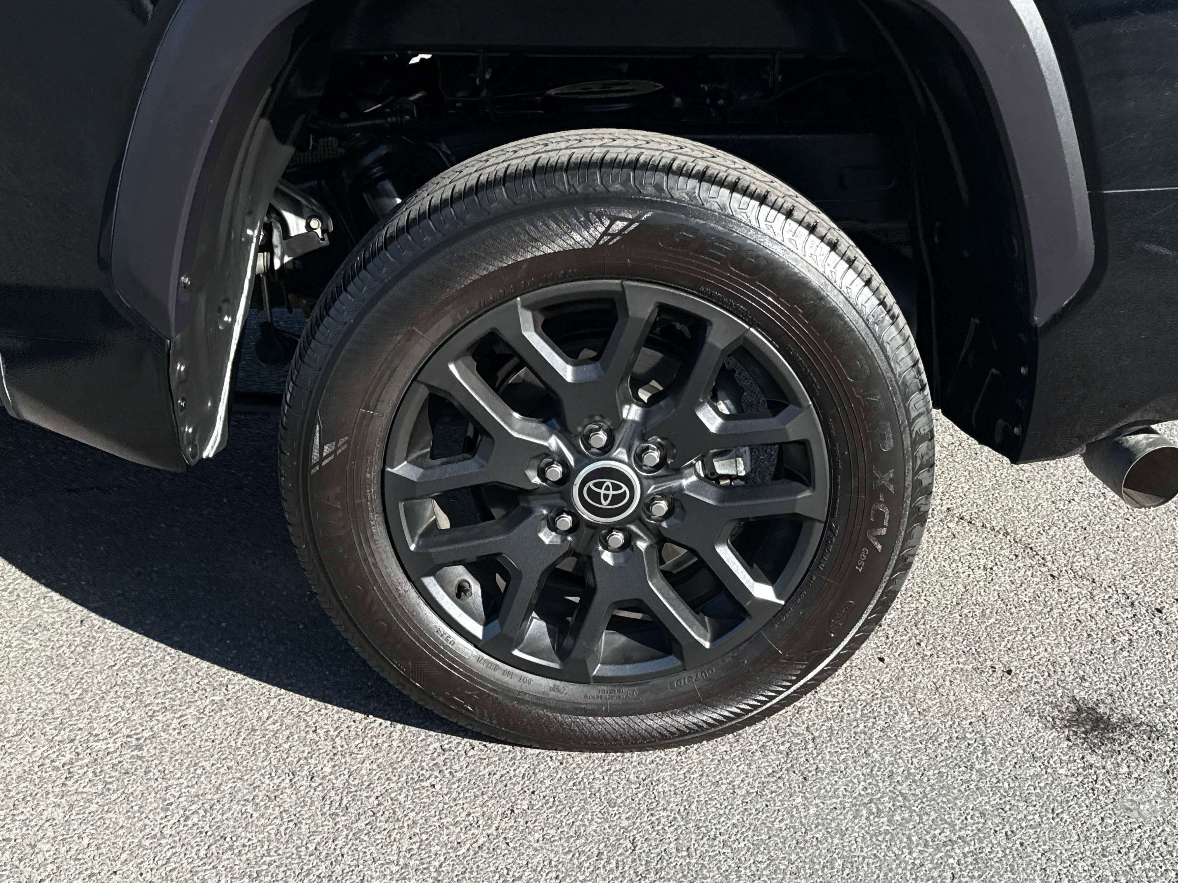 2024 Toyota TUNDRA 4X4 SR5