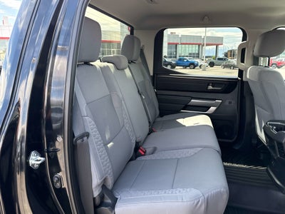 2024 Toyota TUNDRA 4X4 SR5