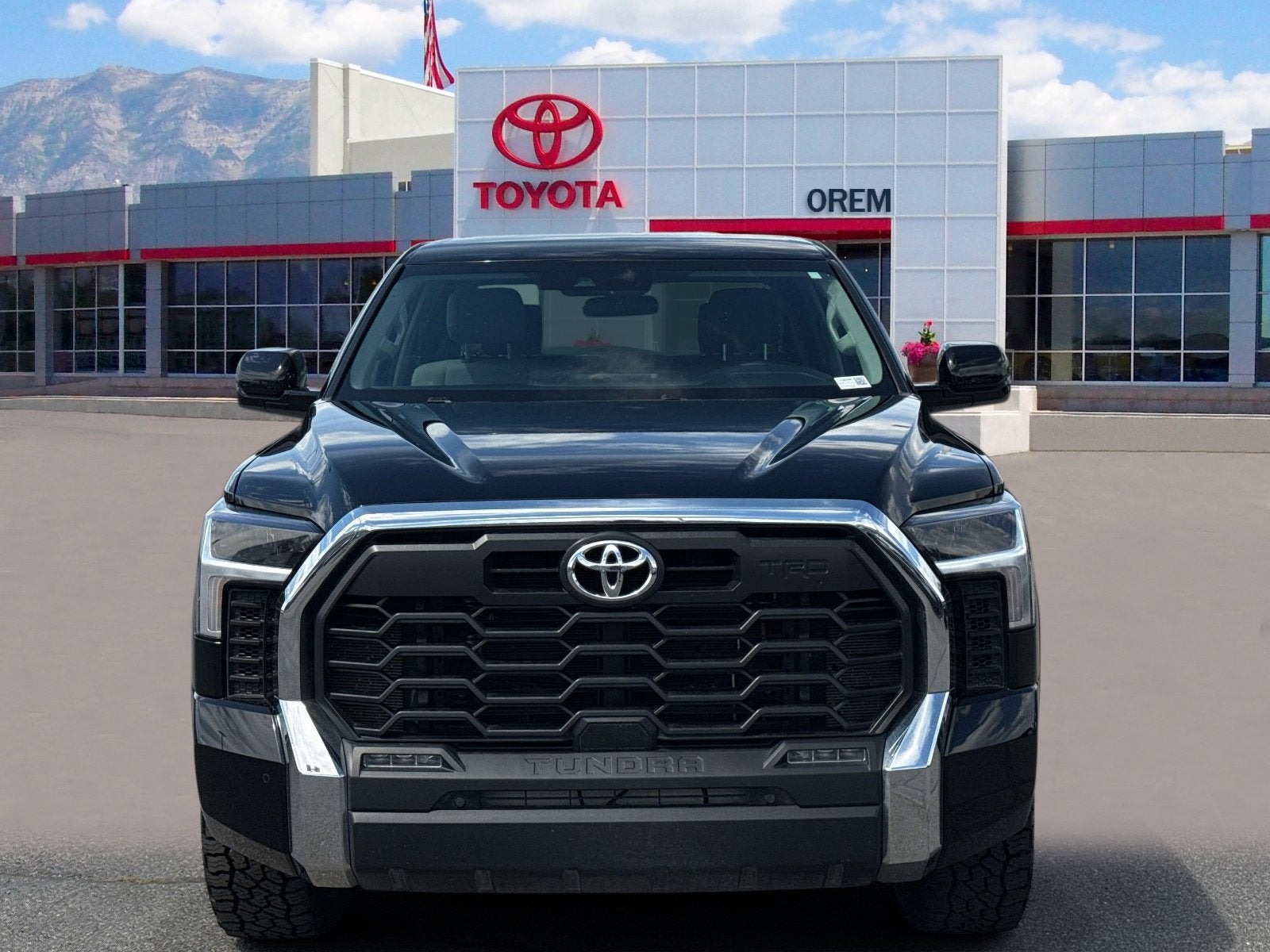 2024 Toyota TUNDRA 4X4 SR5