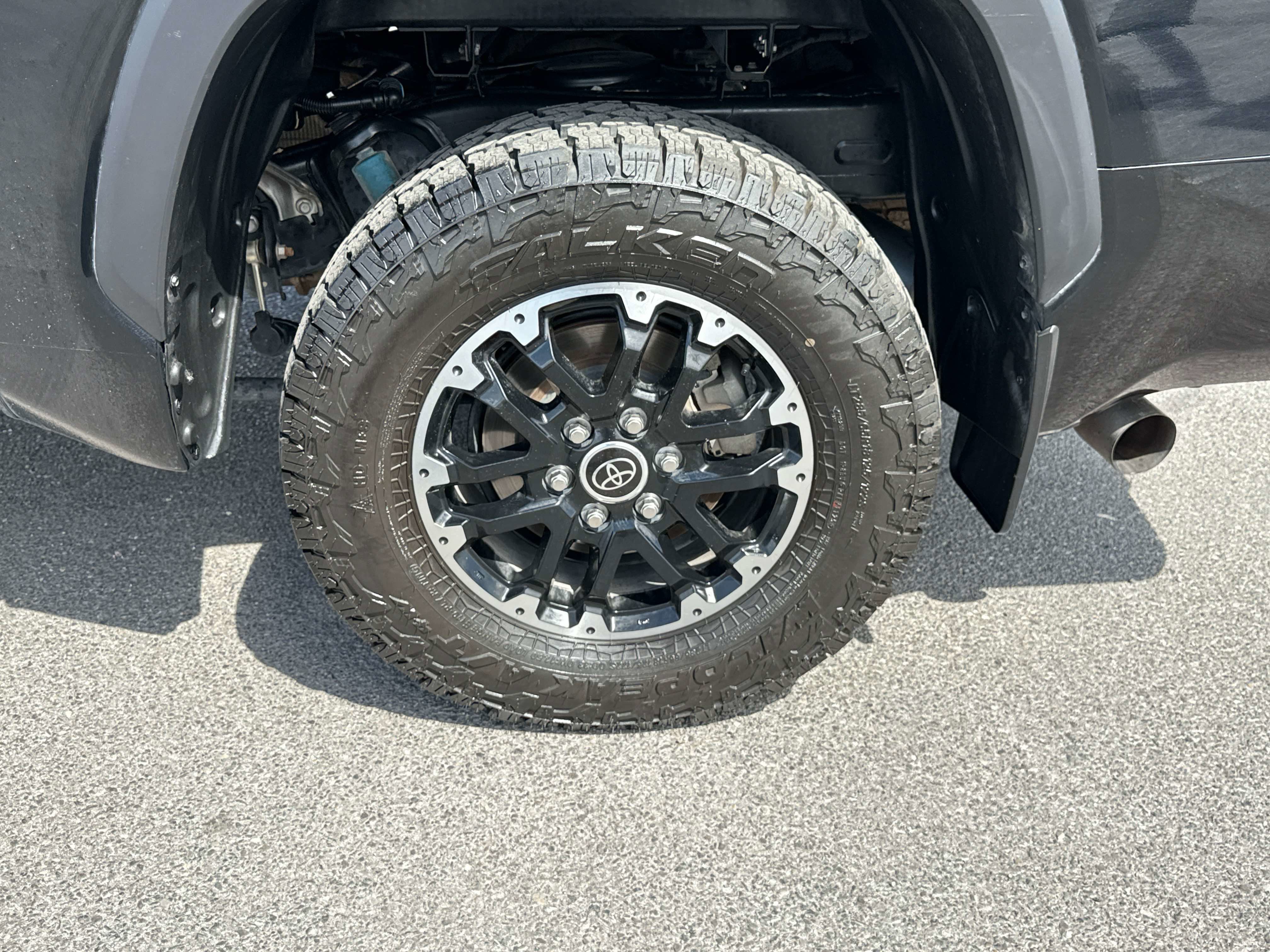 2024 Toyota TUNDRA 4X4 SR5
