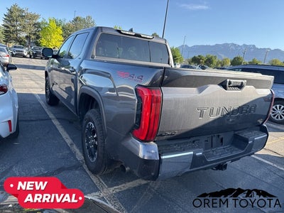 2025 Toyota TUNDRA 4X4 SR5