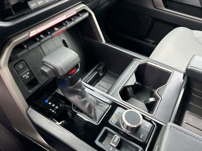2025 Toyota TUNDRA 4X4 SR5