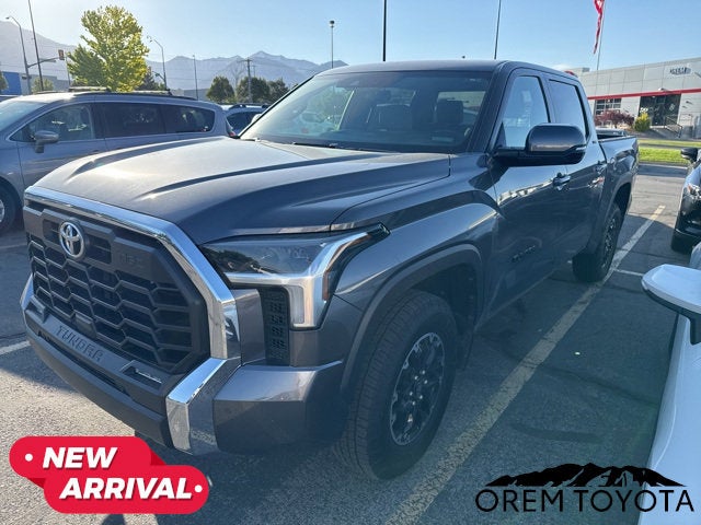 2025 Toyota TUNDRA 4X4 SR5