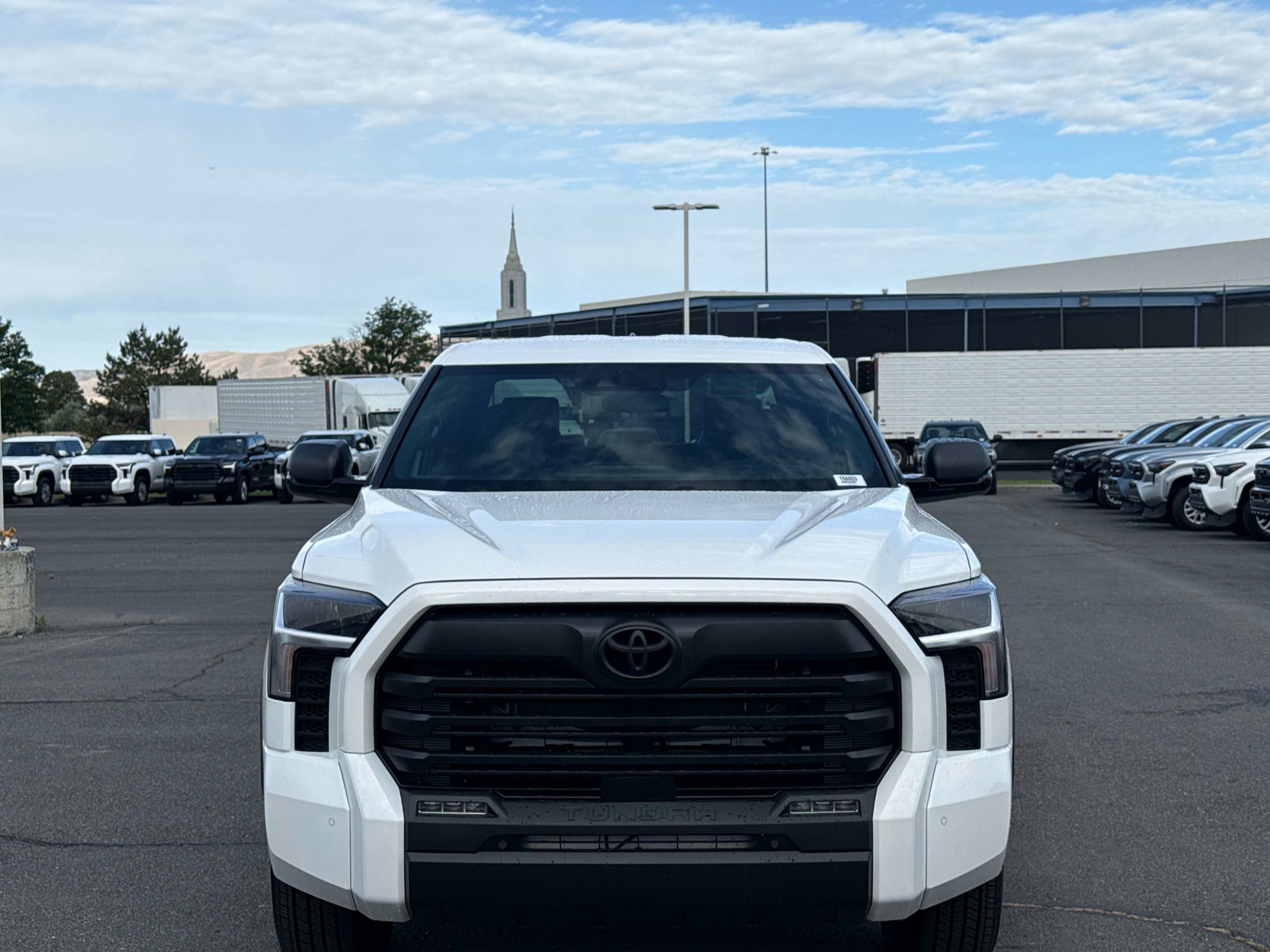 2026 Toyota Tundra 4WD SR5