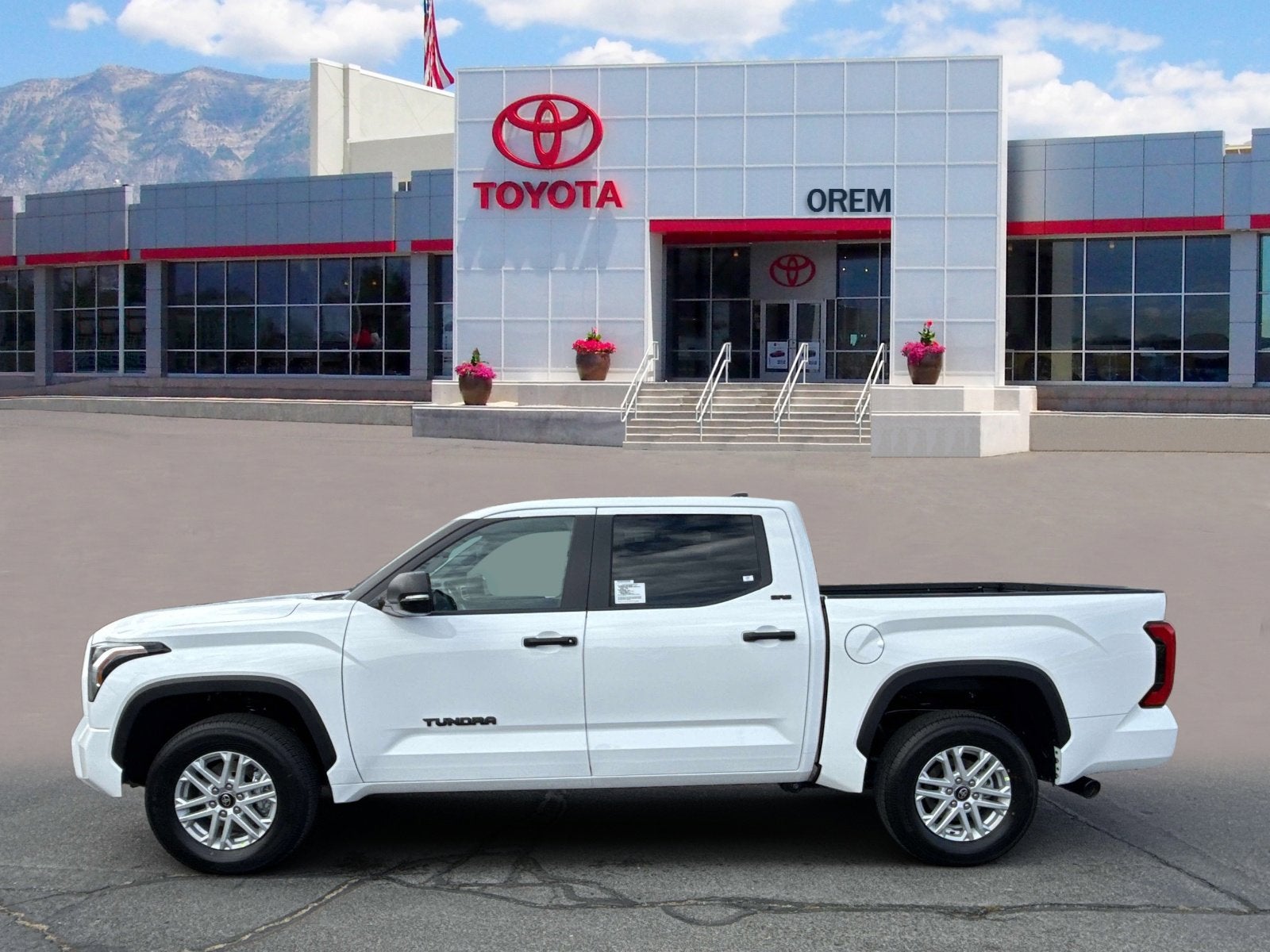 2026 Toyota Tundra 4WD SR5