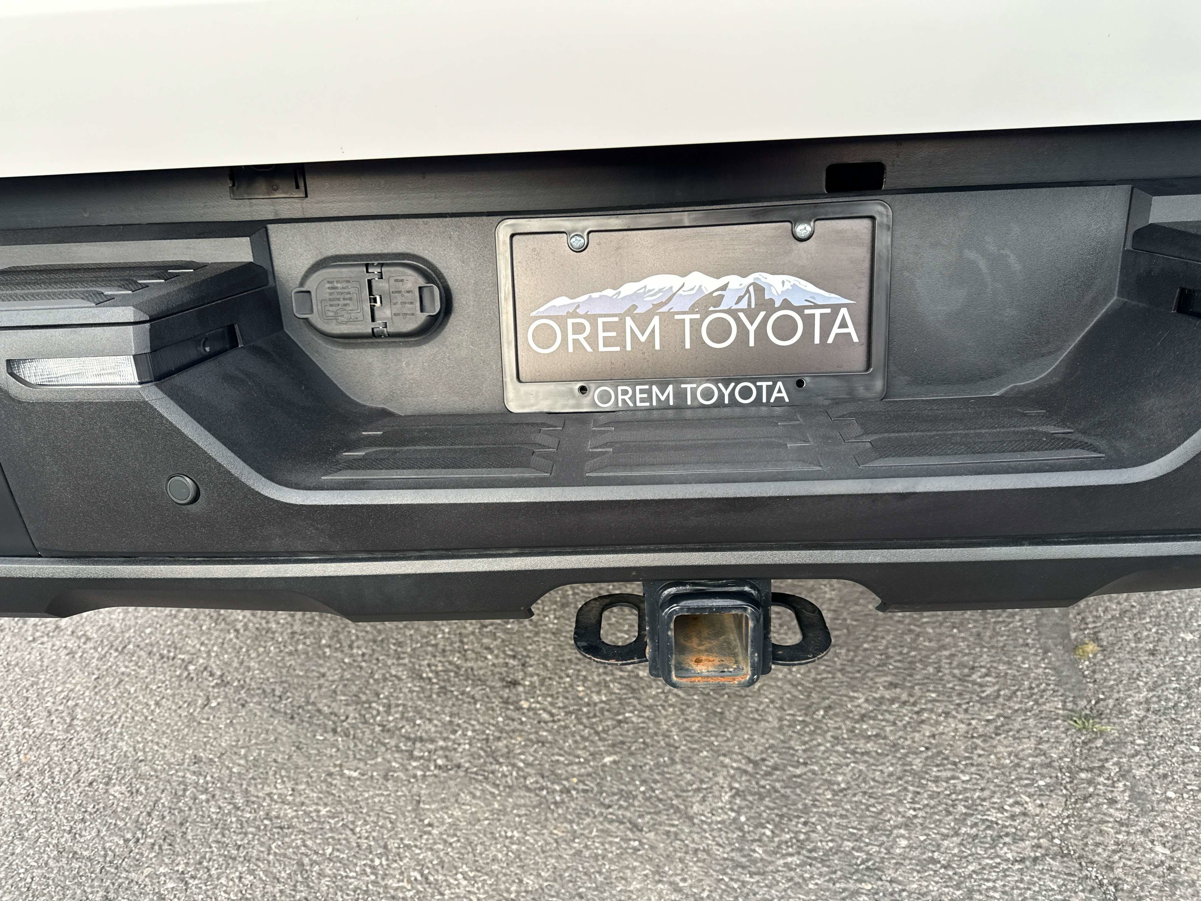 2023 Toyota TUNDRA 4X4 SR5