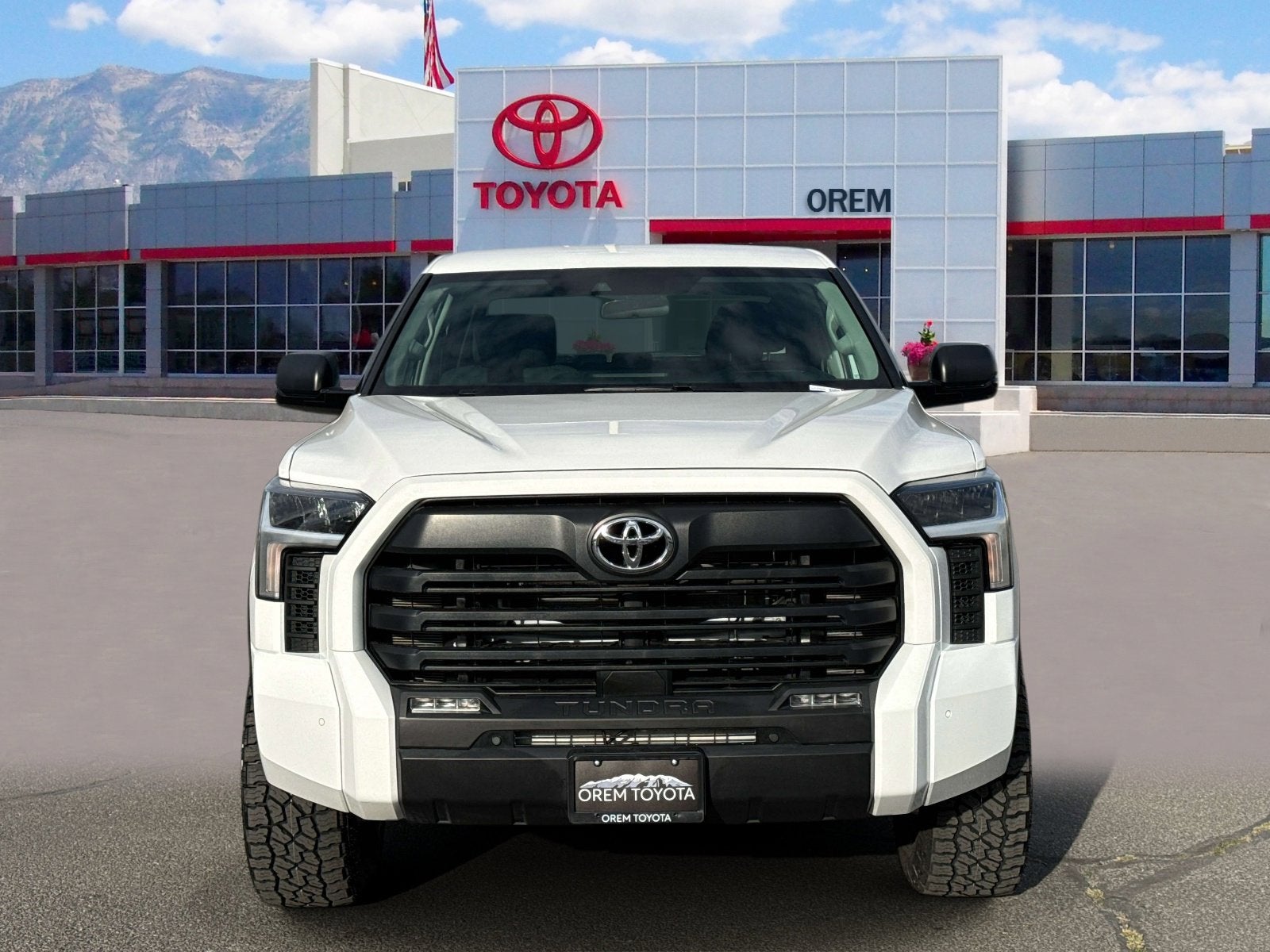 2023 Toyota TUNDRA 4X4 SR5